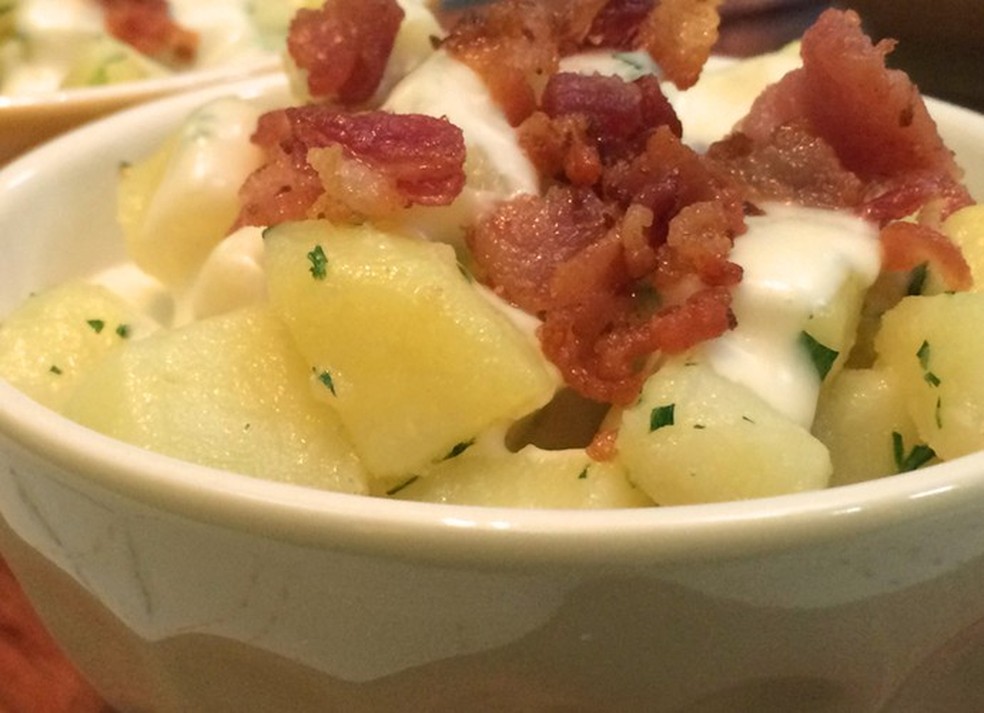 Batatas Gratinadas com Bacon Frito