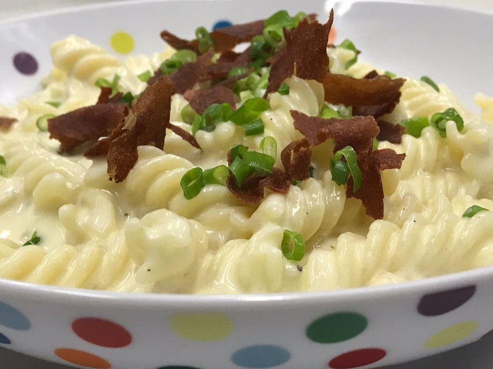 Macarrão com Queijo de Micro-Ondas