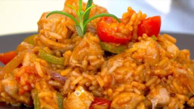 Arroz com Frango, Páprica e Tomate