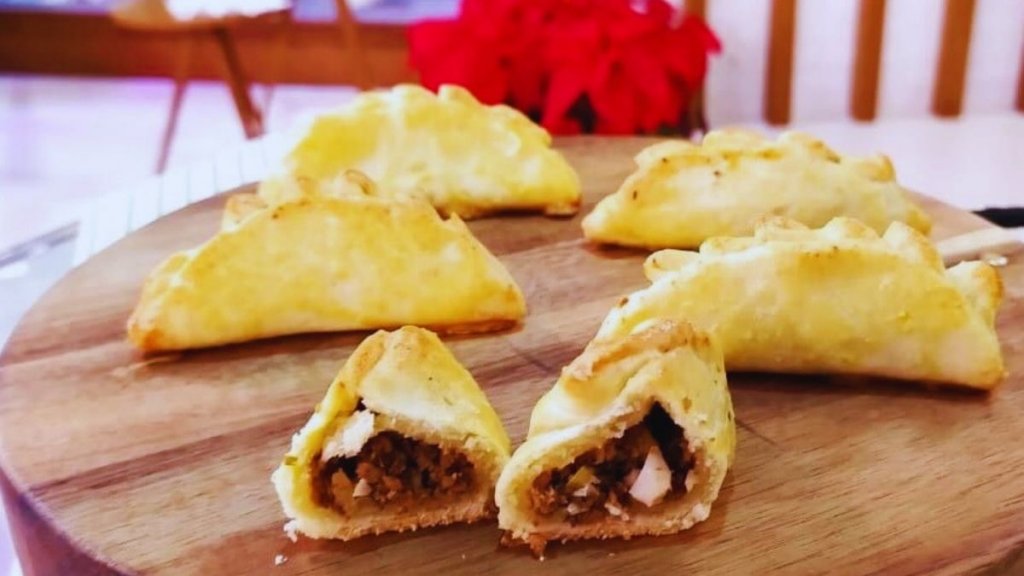 Empanada com Massa de Ricota