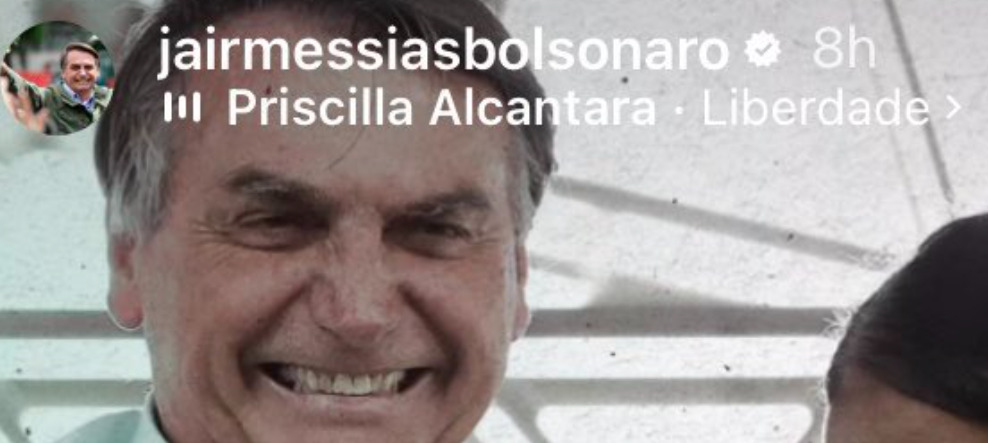 Jair Bolsonaro usa música de Priscilla