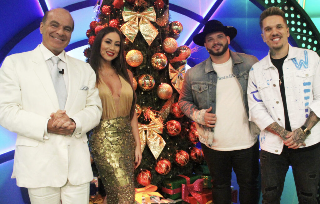 Carol Narizinho e dupla Felipe & Rodrigo no O Céu é o Limite