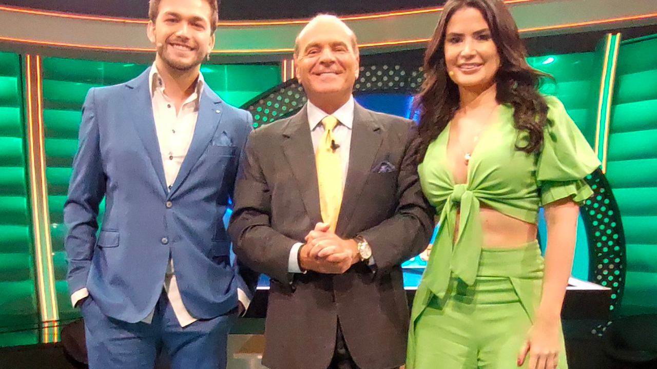 Vanessa Carvalho e Vincenzo Richy no O Céu é o Limite