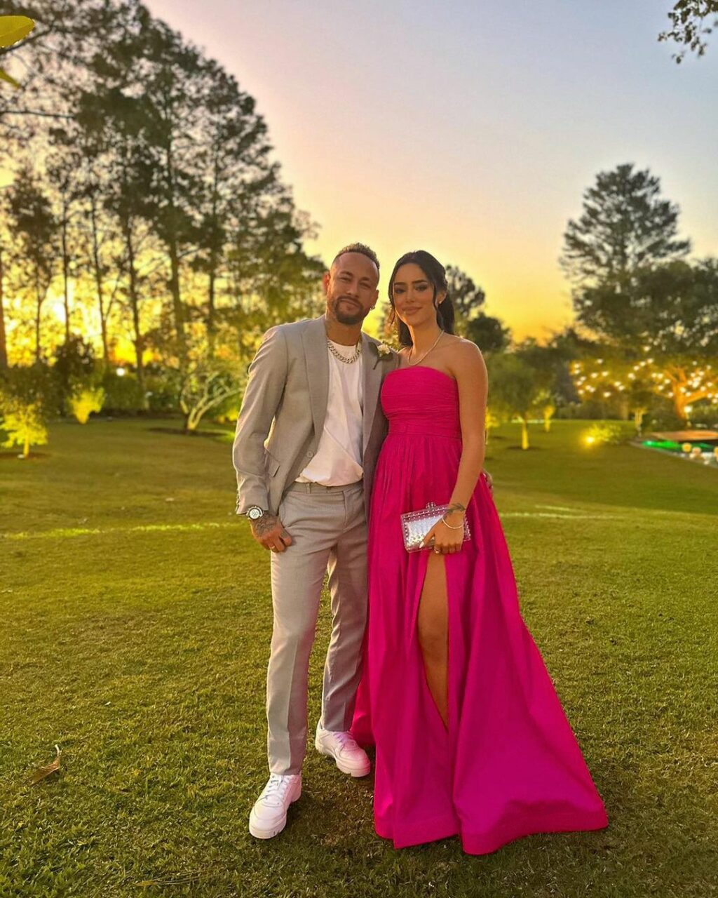 Neymar com Bruna Biancardi em foto que compartilhou para falar sobre traição