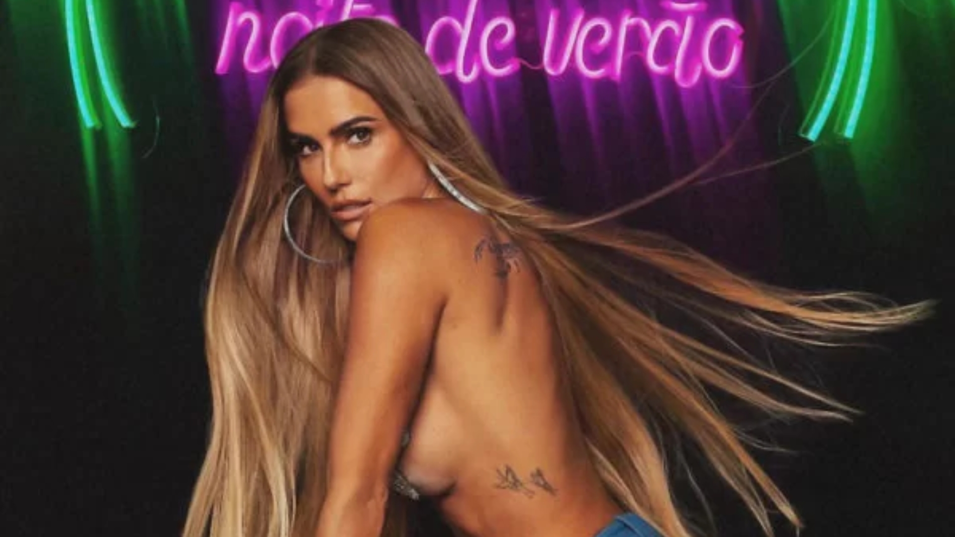 Deborah Secco em cena de Bruna Surfistinha