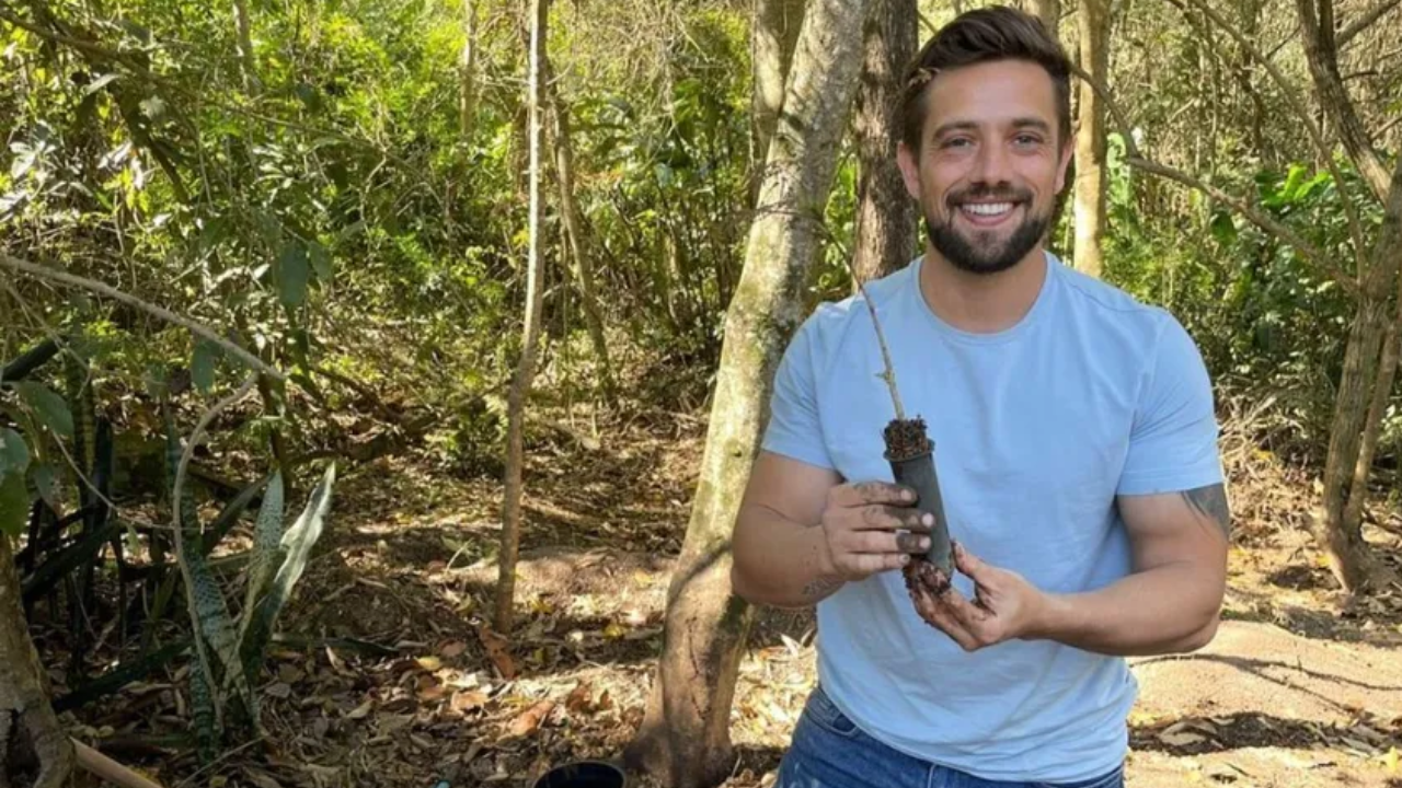 Após polêmicas, Rafael Cardoso se isola e toma decisão drástica: 'Não sou mais ator' (Créditos: Reprodução/Instagram)