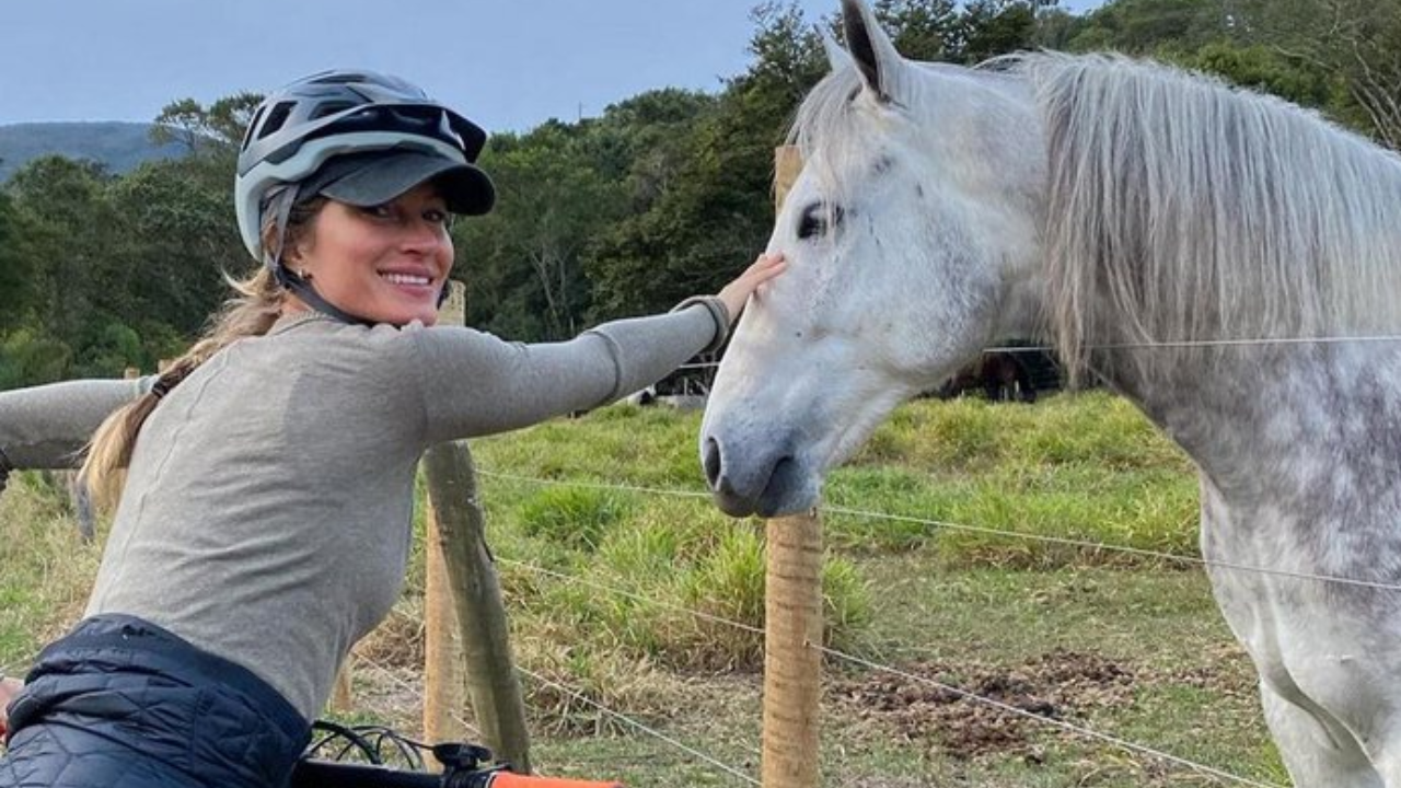 Gisele Bündchen posta fotos no interior MG e fãs elogiam: "Amo sua simplicidade" (Créditos: Reprodução/Instagram)