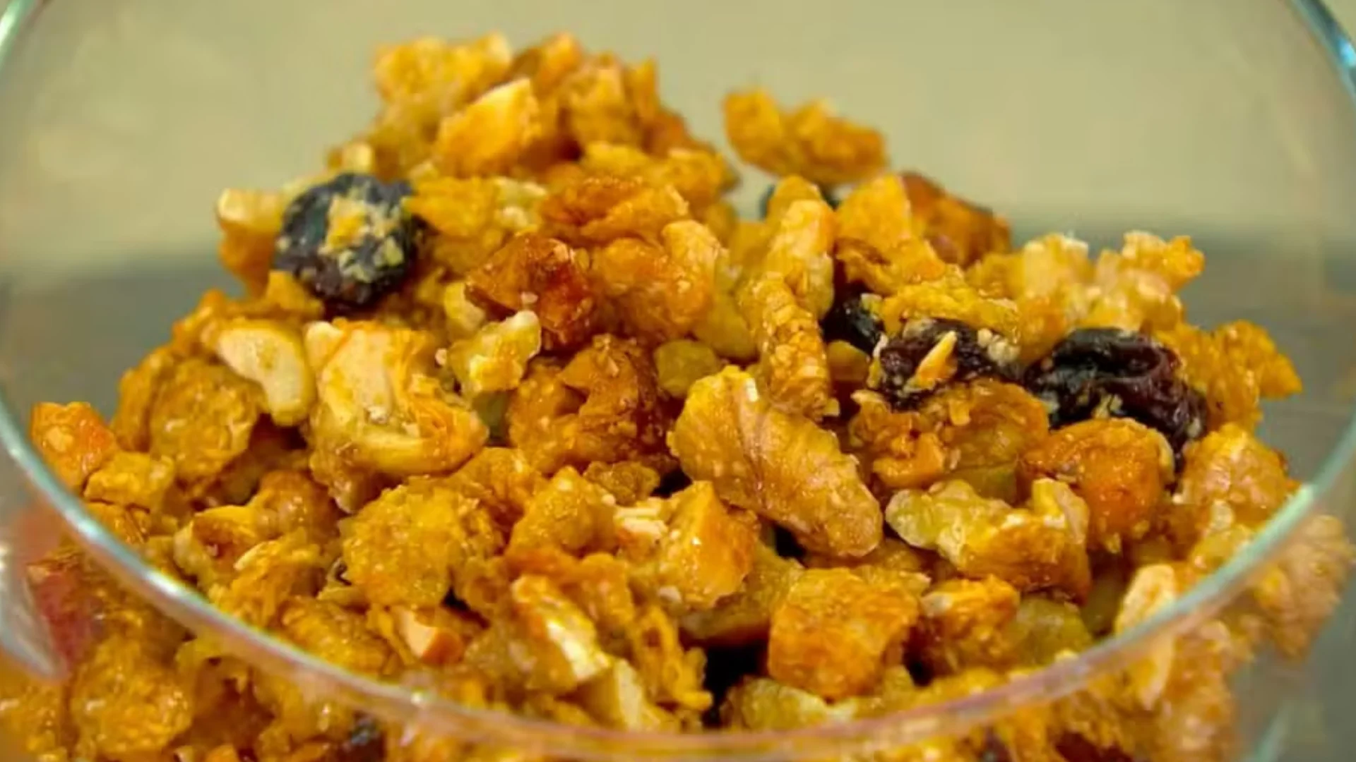 Granola caseira fácil e crocante