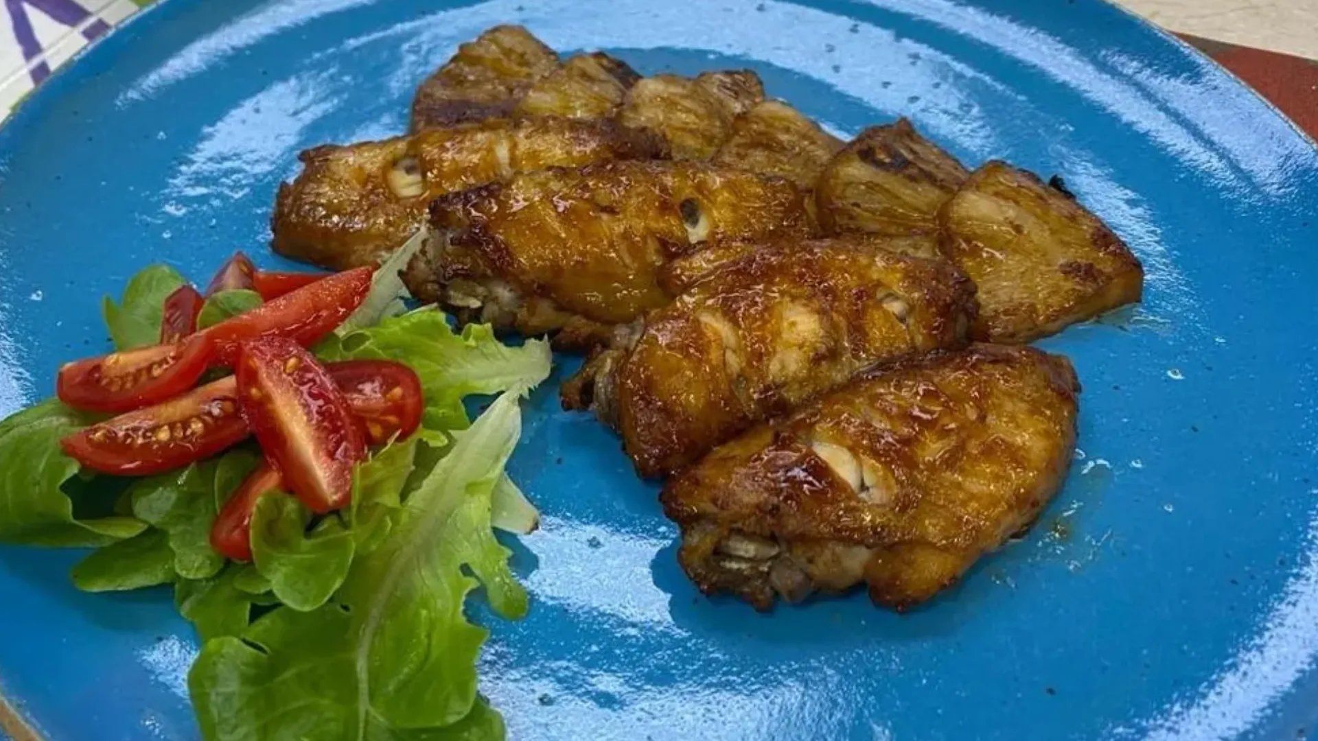 Tulipa de frango com molho teriyaki e abacaxi