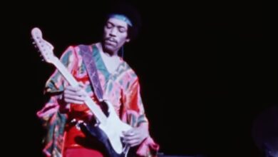 Documentário 'Jimi' promete recontar trajetória de Jimi Hendrix com material exclusivo