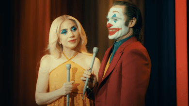 Lady Gaga relatou os intensos efeitos emocionais de interpretar Arlequina em "Coringa: Delírio a Dois", semelhante à experiência de Joaquin Phoenix no primeiro filme.